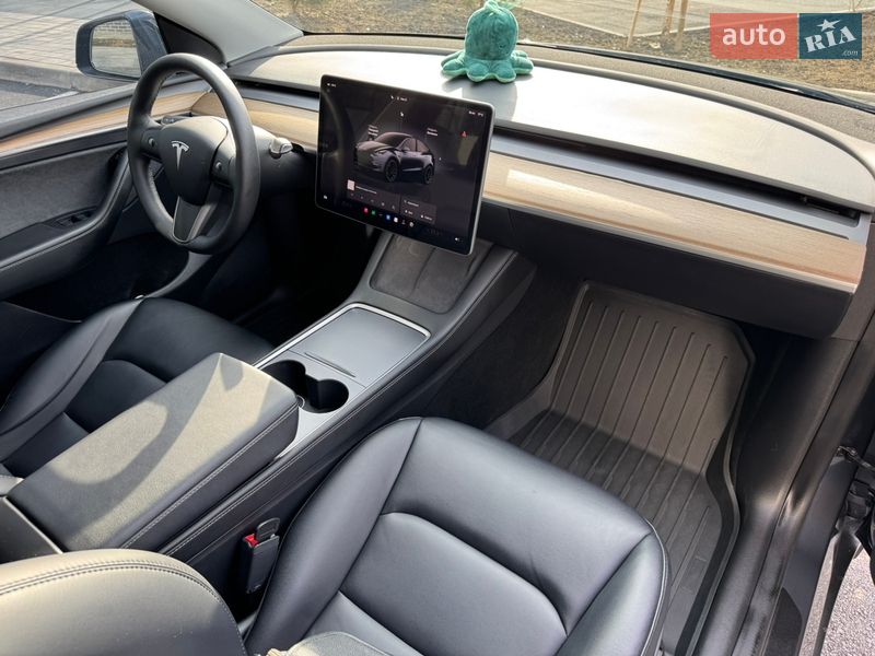 Позашляховик / Кросовер Tesla Model Y 2022 в Вінниці