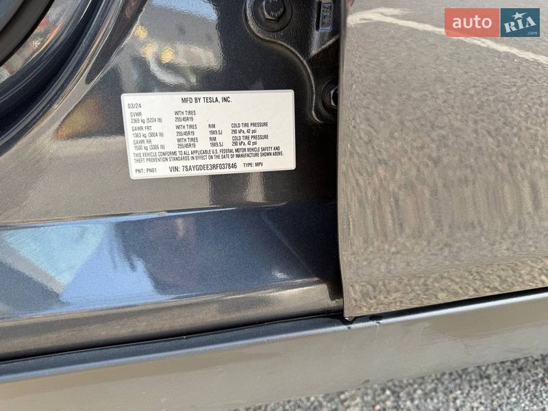 Позашляховик / Кросовер Tesla Model Y 2024 в Києві фото 26 Позашляховик / Кросовер Tesla Model Y 2024 в Києві