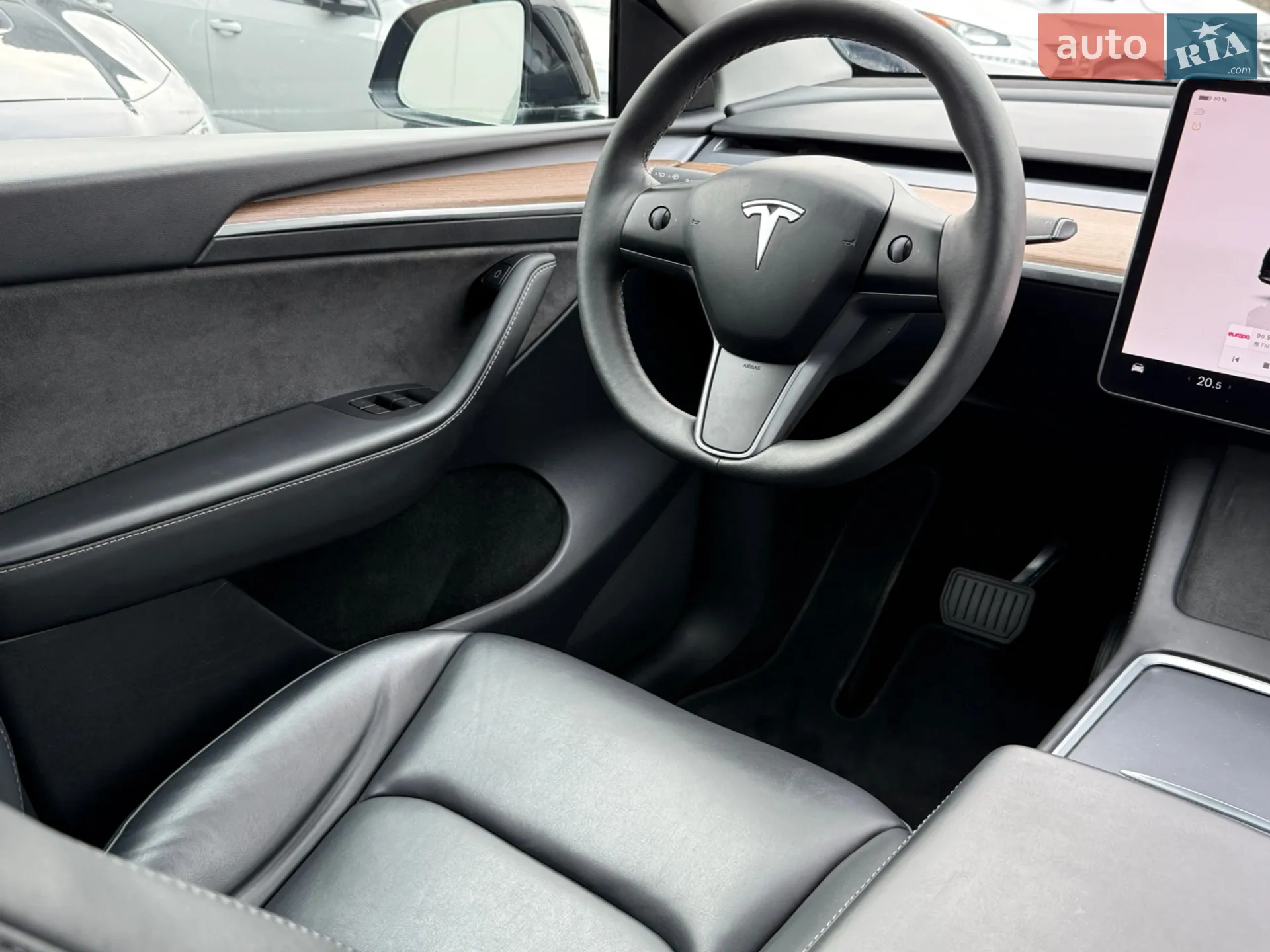 2024 Tesla Model Y - мініатюра 11