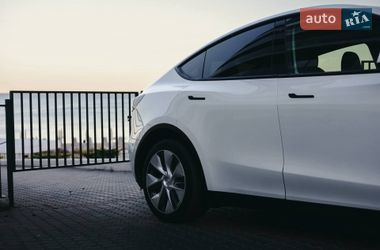 Внедорожник / Кроссовер Tesla Model Y 2022 в Черноморске