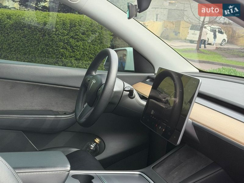 Внедорожник / Кроссовер Tesla Model Y 2022 в Каменском
