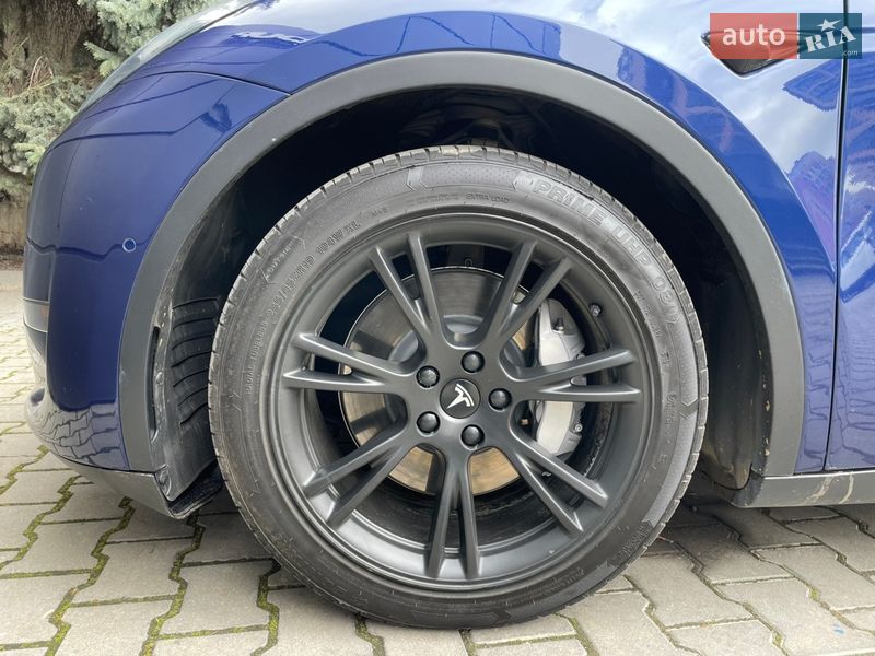 Внедорожник / Кроссовер Tesla Model Y 2020 в Одессе