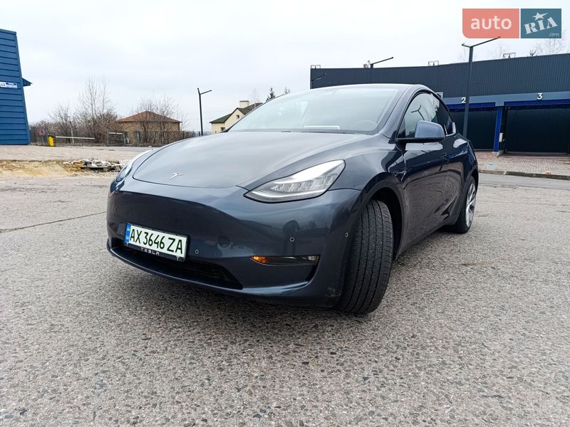 Позашляховик / Кросовер Tesla Model Y 2020 в Харкові