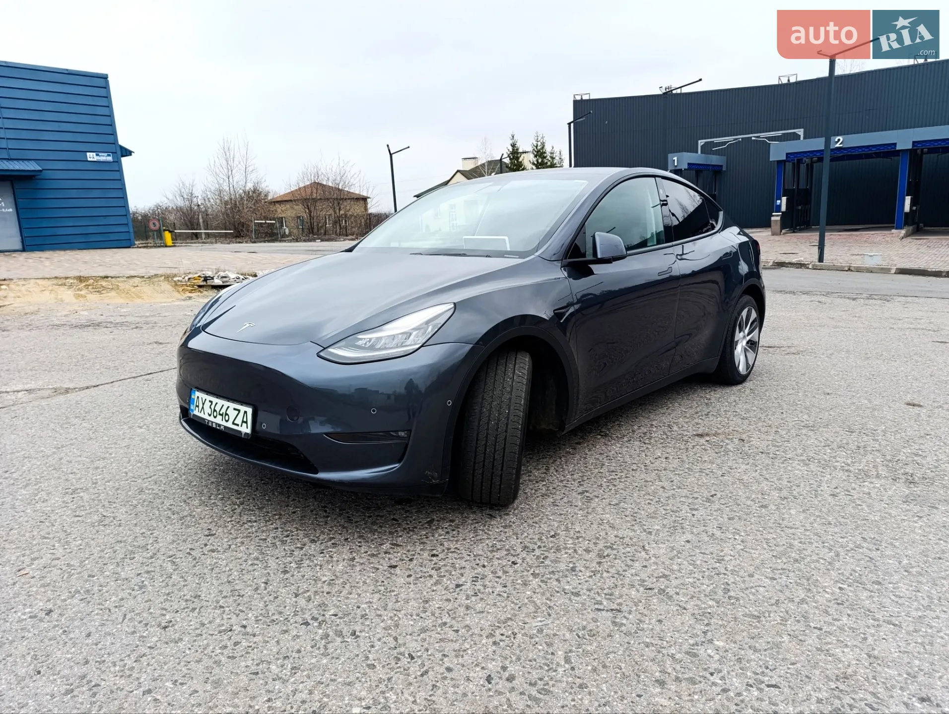 2020 Tesla Model Y - фото 1