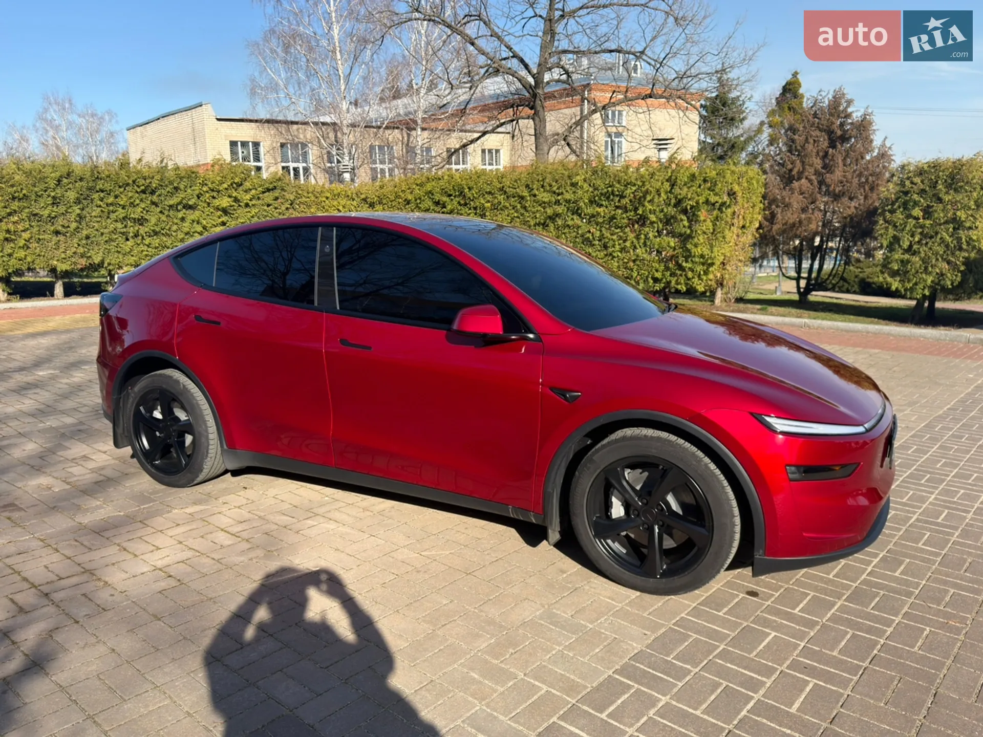 2025 Tesla Model Y - мініатюра 5