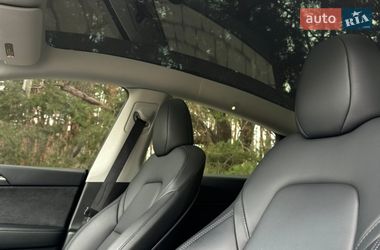 Внедорожник / Кроссовер Tesla Model Y 2023 в Кременчуге