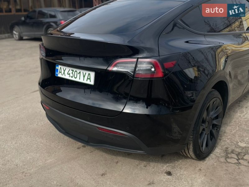 Позашляховик / Кросовер Tesla Model Y 2022 в Харкові фото 8 Позашляховик / Кросовер Tesla Model Y 2022 в Харкові