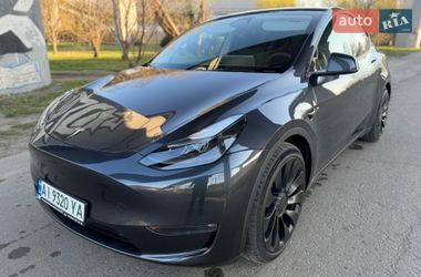 Внедорожник / Кроссовер Tesla Model Y 2024 в Киеве