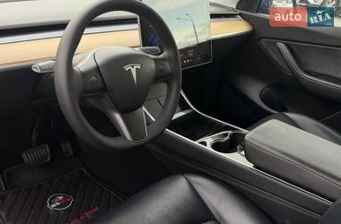 Позашляховик / Кросовер Tesla Model Y 2020 в Харкові
