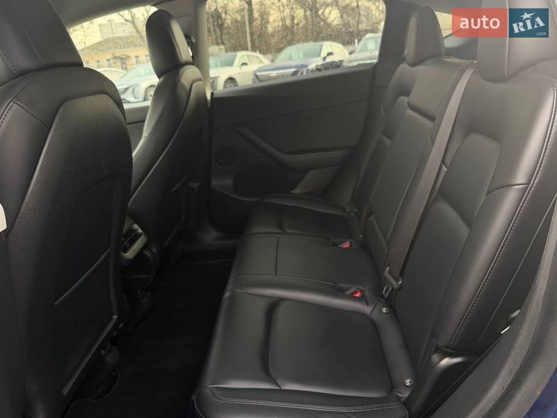 Позашляховик / Кросовер Tesla Model Y 2020 в Харкові
