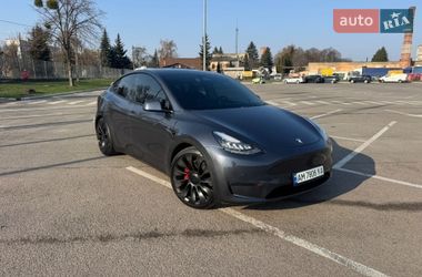 Внедорожник / Кроссовер Tesla Model Y 2020 в Житомире