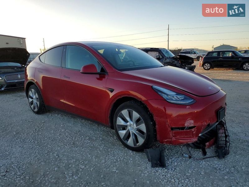 Внедорожник / Кроссовер Tesla Model Y 2023 в Костополе