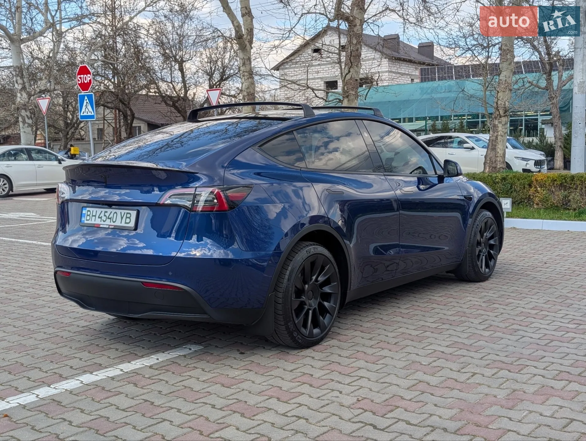 2024 Tesla Model Y - мініатюра 26