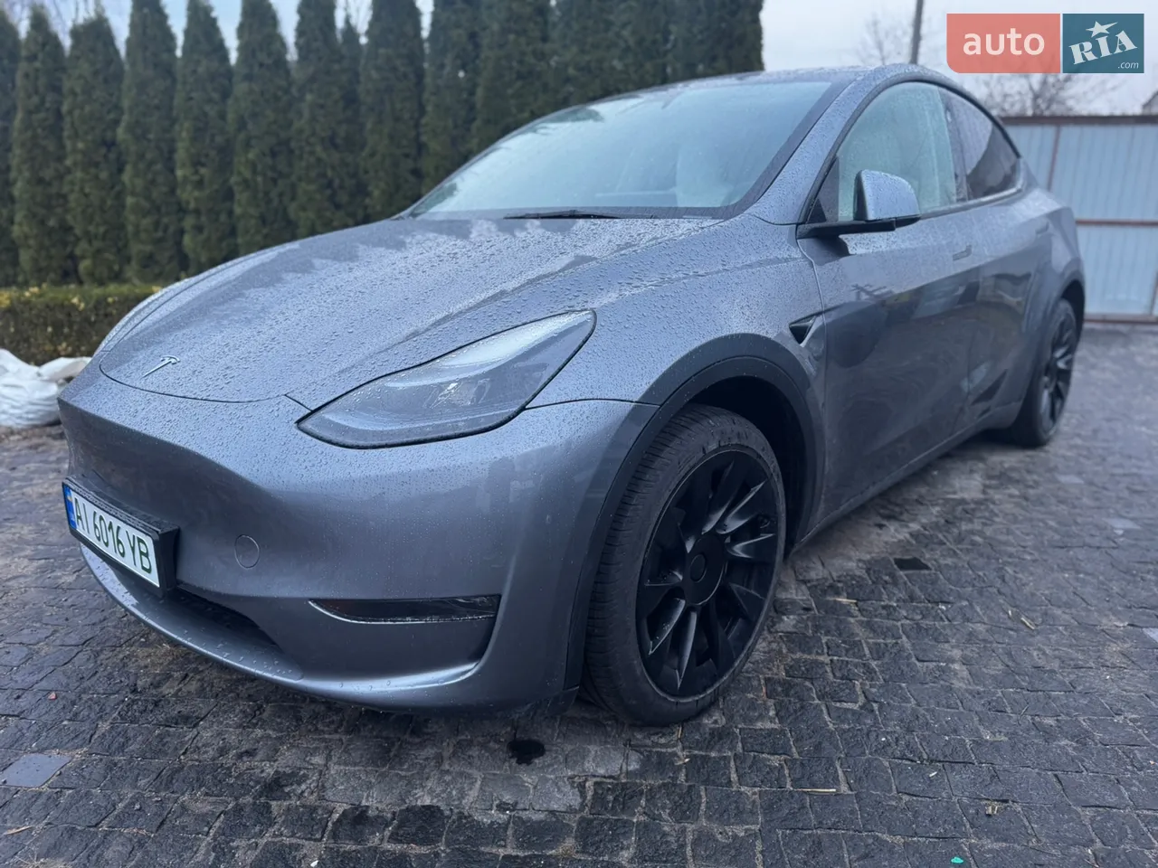 2025 Tesla Model Y - мініатюра 24