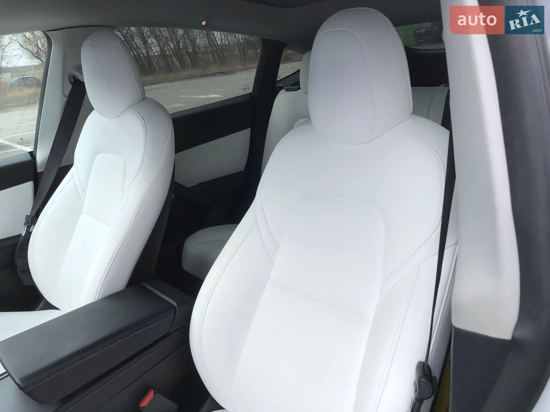 2022 Tesla Model Y - мініатюра 5