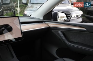 Внедорожник / Кроссовер Tesla Model Y 2024 в Харькове