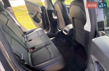 Внедорожник / Кроссовер Tesla Model Y 2024 в Киеве