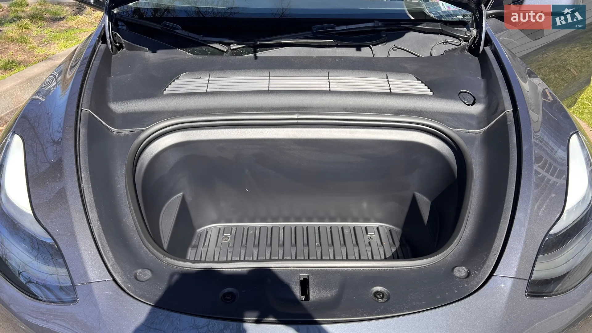 2024 Tesla Model Y - мініатюра 16