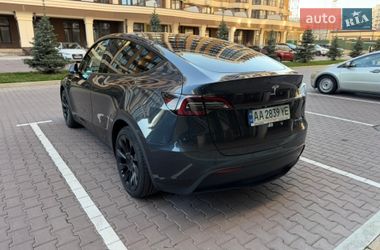 Внедорожник / Кроссовер Tesla Model Y 2024 в Киеве