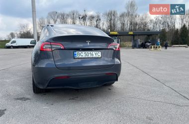 Внедорожник / Кроссовер Tesla Model Y 2021 в Львове