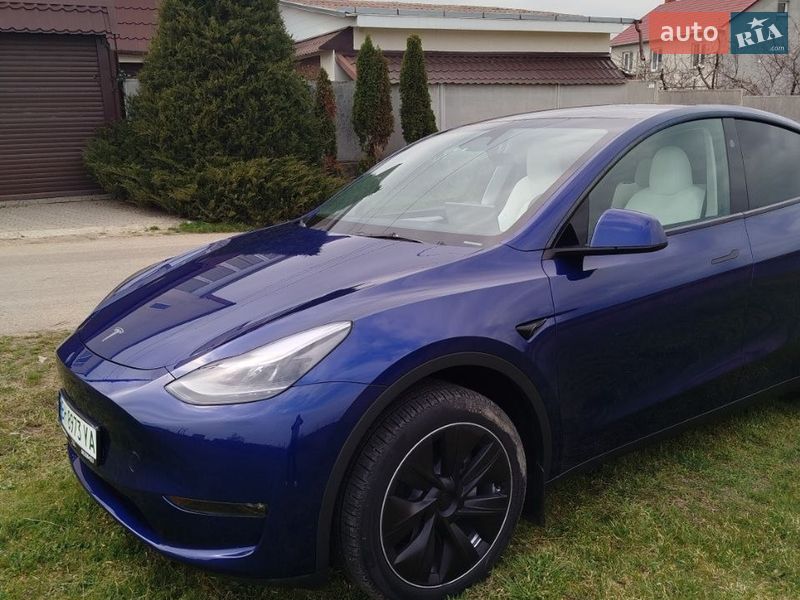 Внедорожник / Кроссовер Tesla Model Y 2024 в Одессе