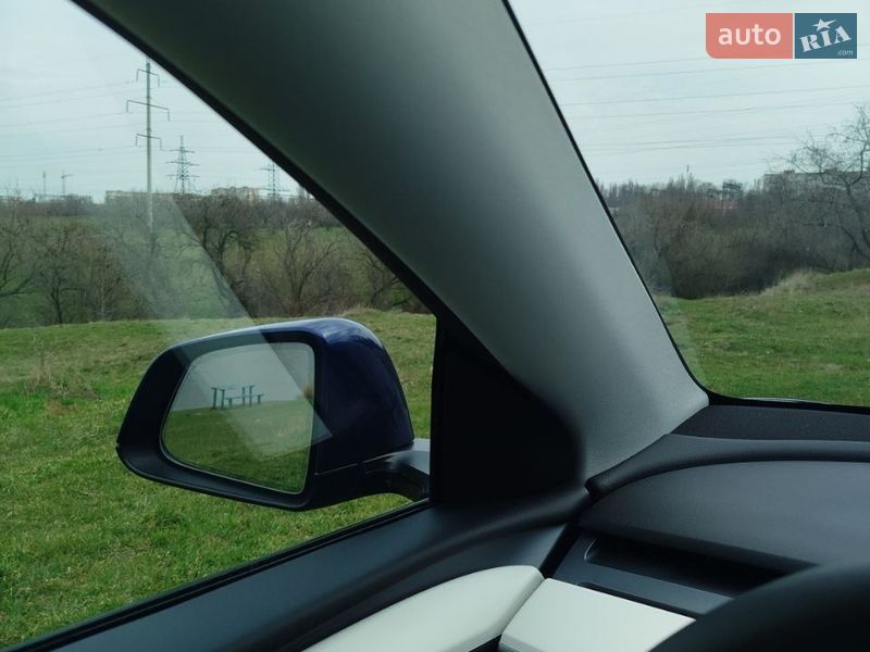 Внедорожник / Кроссовер Tesla Model Y 2024 в Одессе