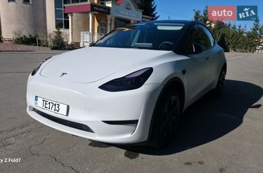 Внедорожник / Кроссовер Tesla Model Y 2024 в Тернополе