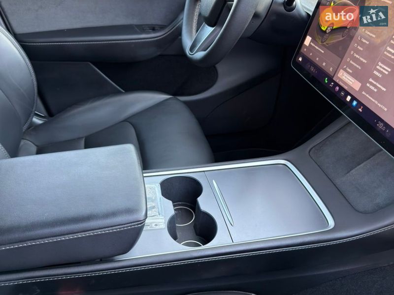 Внедорожник / Кроссовер Tesla Model Y 2023 в Калиновке фото 17 Внедорожник / Кроссовер Tesla Model Y 2023 в Калиновке
