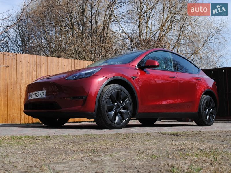 Позашляховик / Кросовер Tesla Model Y 2024 в Луцьку фото 6 Позашляховик / Кросовер Tesla Model Y 2024 в Луцьку