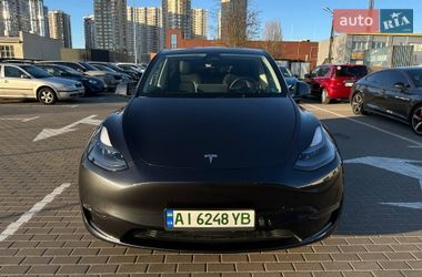 Внедорожник / Кроссовер Tesla Model Y 2025 в Киеве