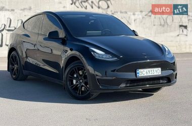 Внедорожник / Кроссовер Tesla Model Y 2023 в Львове