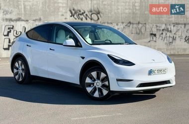 Позашляховик / Кросовер Tesla Model Y 2021 в Львові