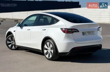 Внедорожник / Кроссовер Tesla Model Y 2021 в Львове