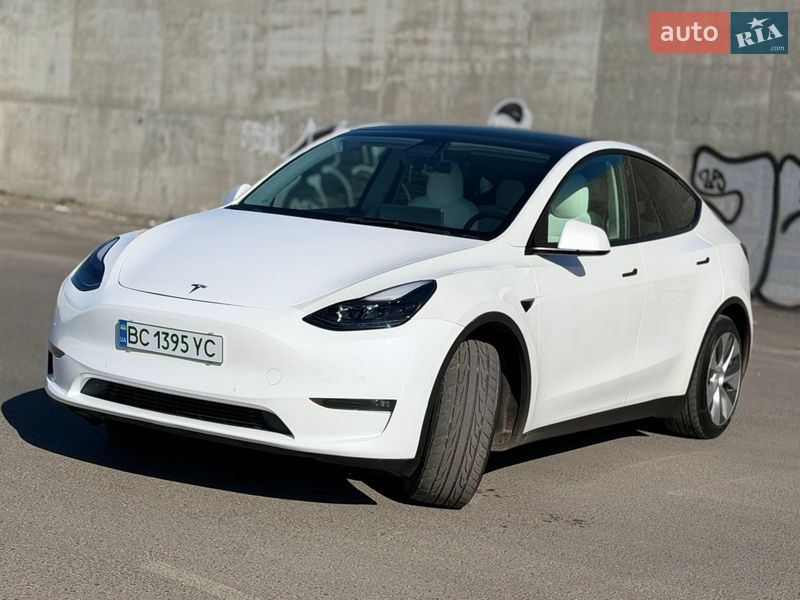 Внедорожник / Кроссовер Tesla Model Y 2021 в Львове