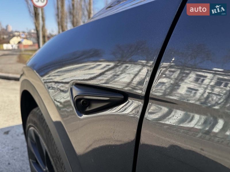 Внедорожник / Кроссовер Tesla Model Y 2024 в Киеве фото 14 Внедорожник / Кроссовер Tesla Model Y 2024 в Киеве