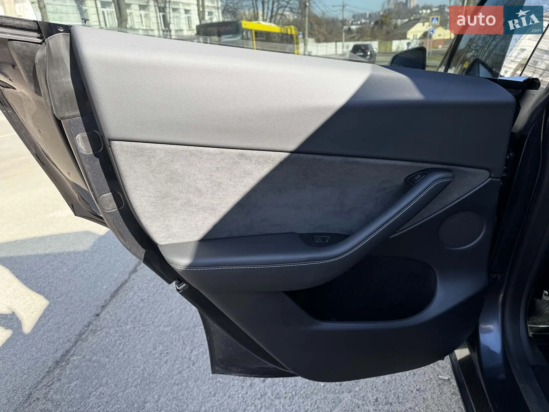 2024 Tesla Model Y - мініатюра 27