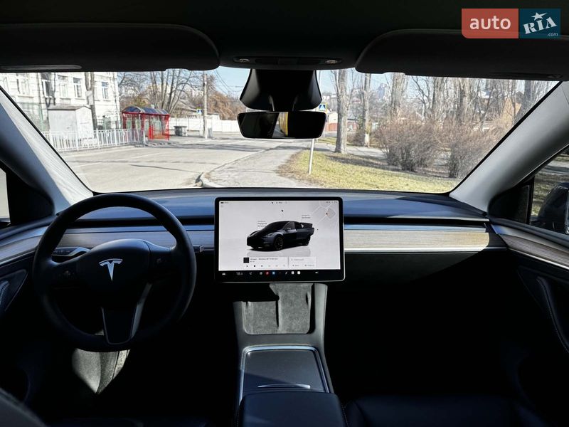 Внедорожник / Кроссовер Tesla Model Y 2024 в Киеве фото 32 Внедорожник / Кроссовер Tesla Model Y 2024 в Киеве