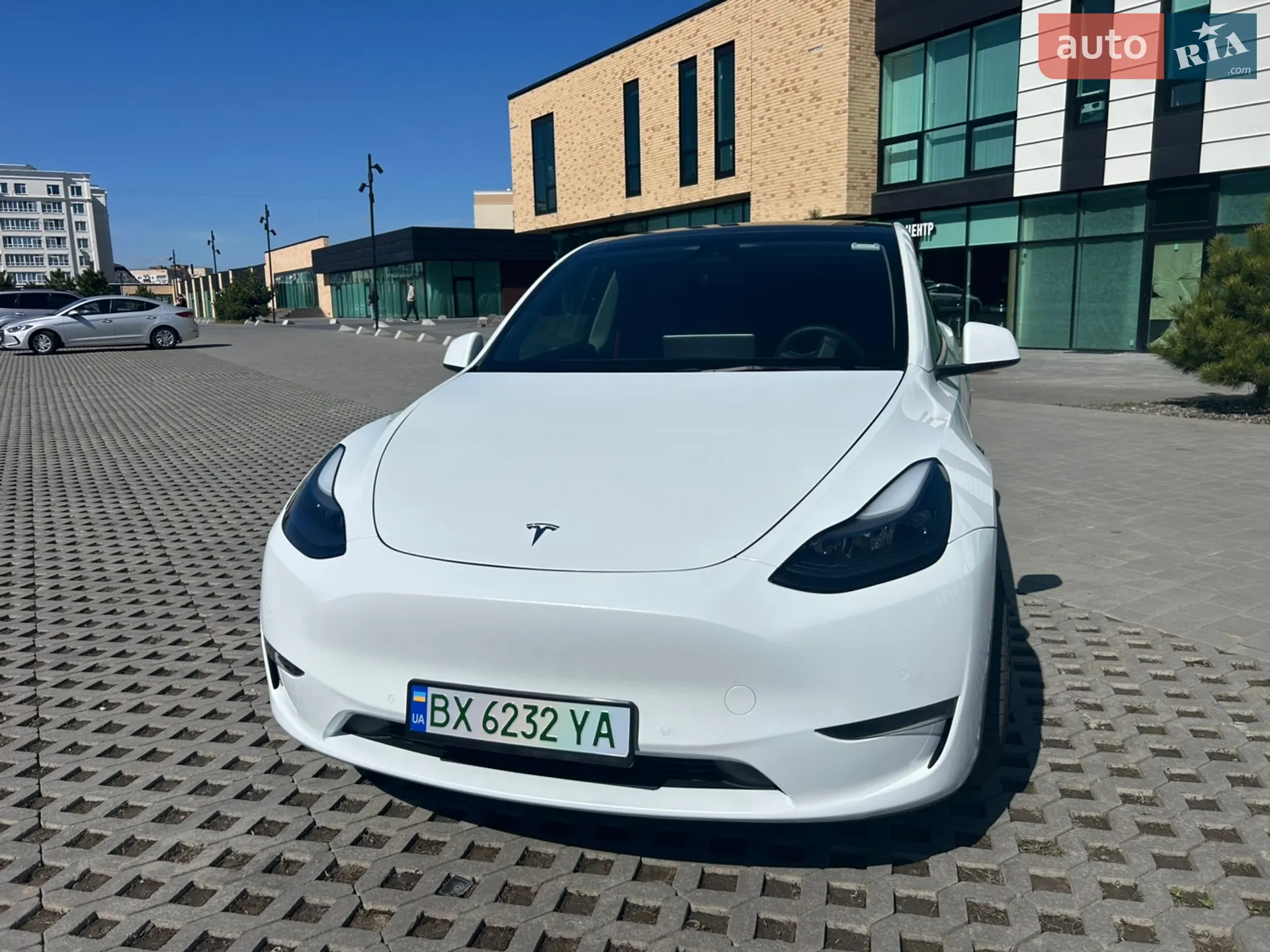 2022 Tesla Model Y - мініатюра 3