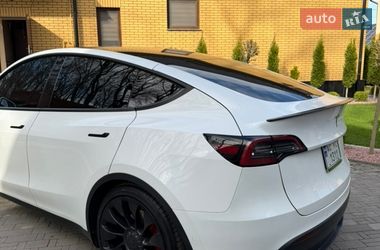 Внедорожник / Кроссовер Tesla Model Y 2022 в Владимире