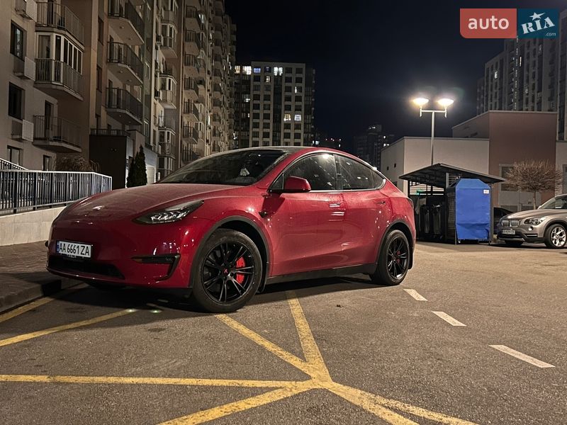 Tesla Model Y 2022 Tesla Model Y 2022