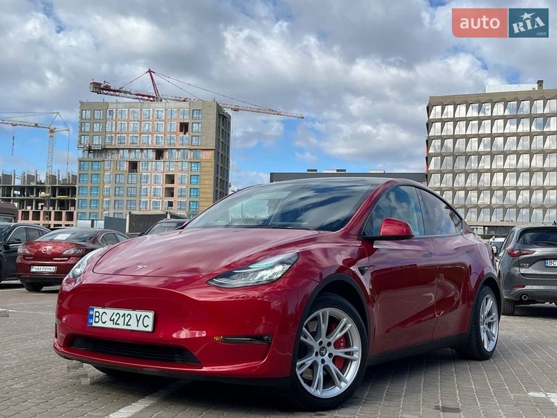 Внедорожник / Кроссовер Tesla Model Y 2021 в Львове
