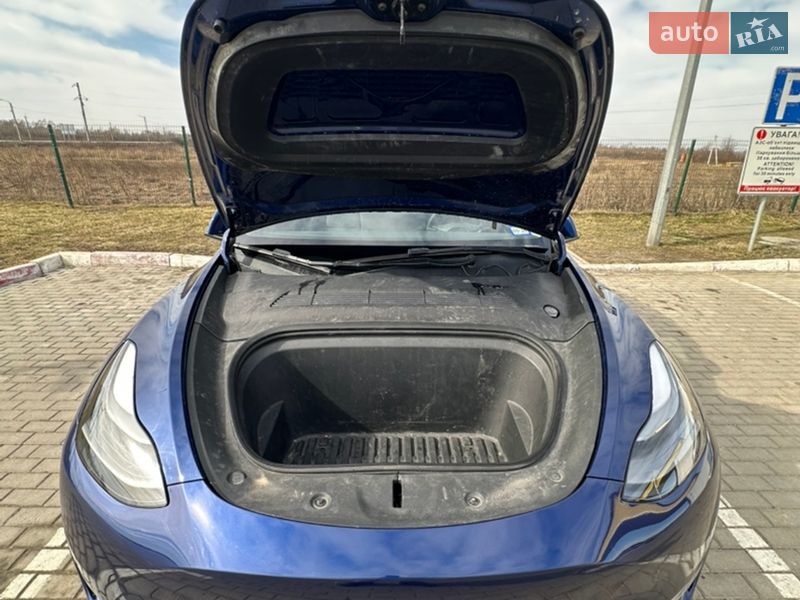 Внедорожник / Кроссовер Tesla Model Y 2023 в Ивано-Франковске фото 26 Внедорожник / Кроссовер Tesla Model Y 2023 в Ивано-Франковске