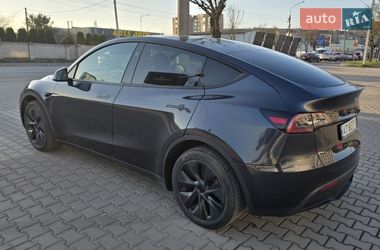 Внедорожник / Кроссовер Tesla Model Y 2024 в Ивано-Франковске