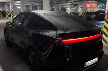Внедорожник / Кроссовер Tesla Model Y 2025 в Черновцах