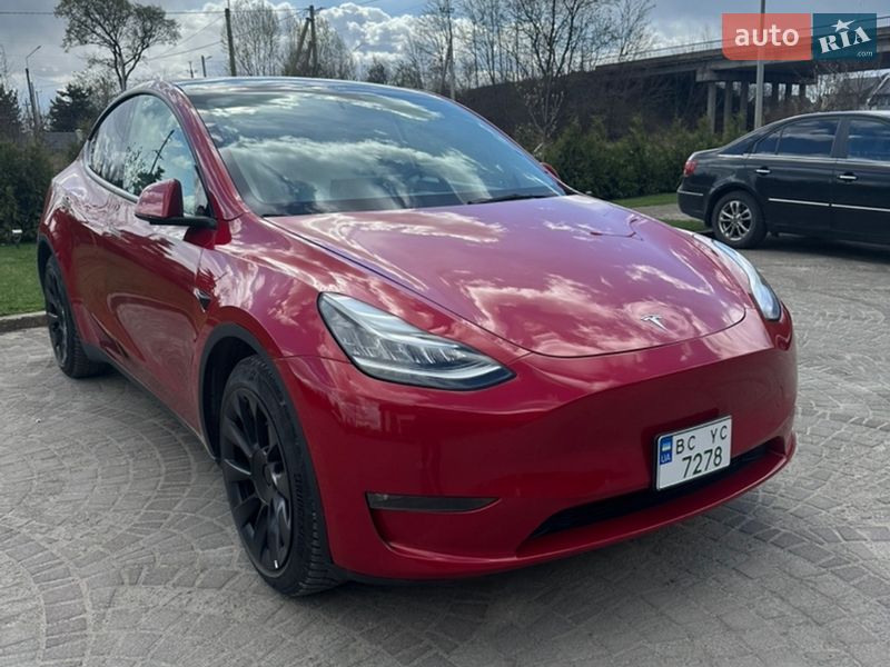 Позашляховик / Кросовер Tesla Model Y 2022 в Львові