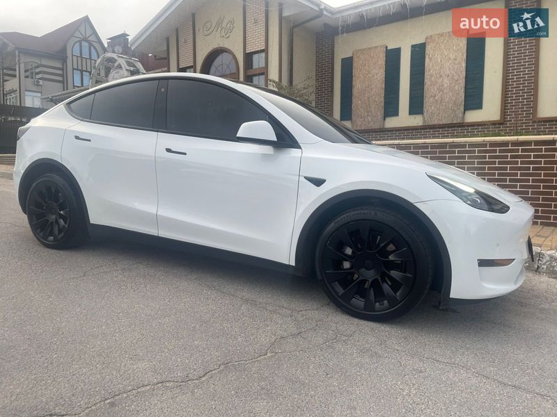 Внедорожник / Кроссовер Tesla Model Y 2022 в Запорожье