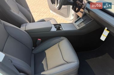 Внедорожник / Кроссовер Tesla Model Y 2025 в Днепре