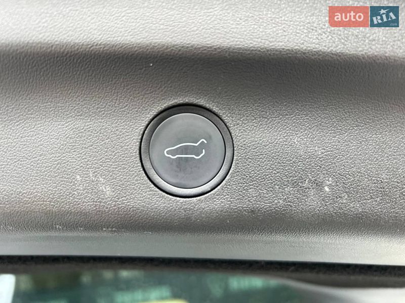 Внедорожник / Кроссовер Tesla Model Y 2022 в Хмельницком