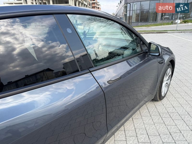 Позашляховик / Кросовер Tesla Model Y 2023 в Львові фото 42 Позашляховик / Кросовер Tesla Model Y 2023 в Львові