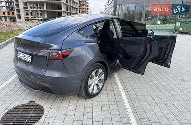 Позашляховик / Кросовер Tesla Model Y 2023 в Львові фото 23 Позашляховик / Кросовер Tesla Model Y 2023 в Львові